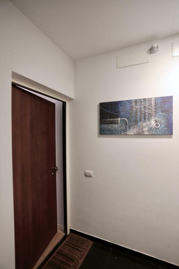 Rio Central M3 Sondrio E Stazione Centrale Milan Luaran gambar